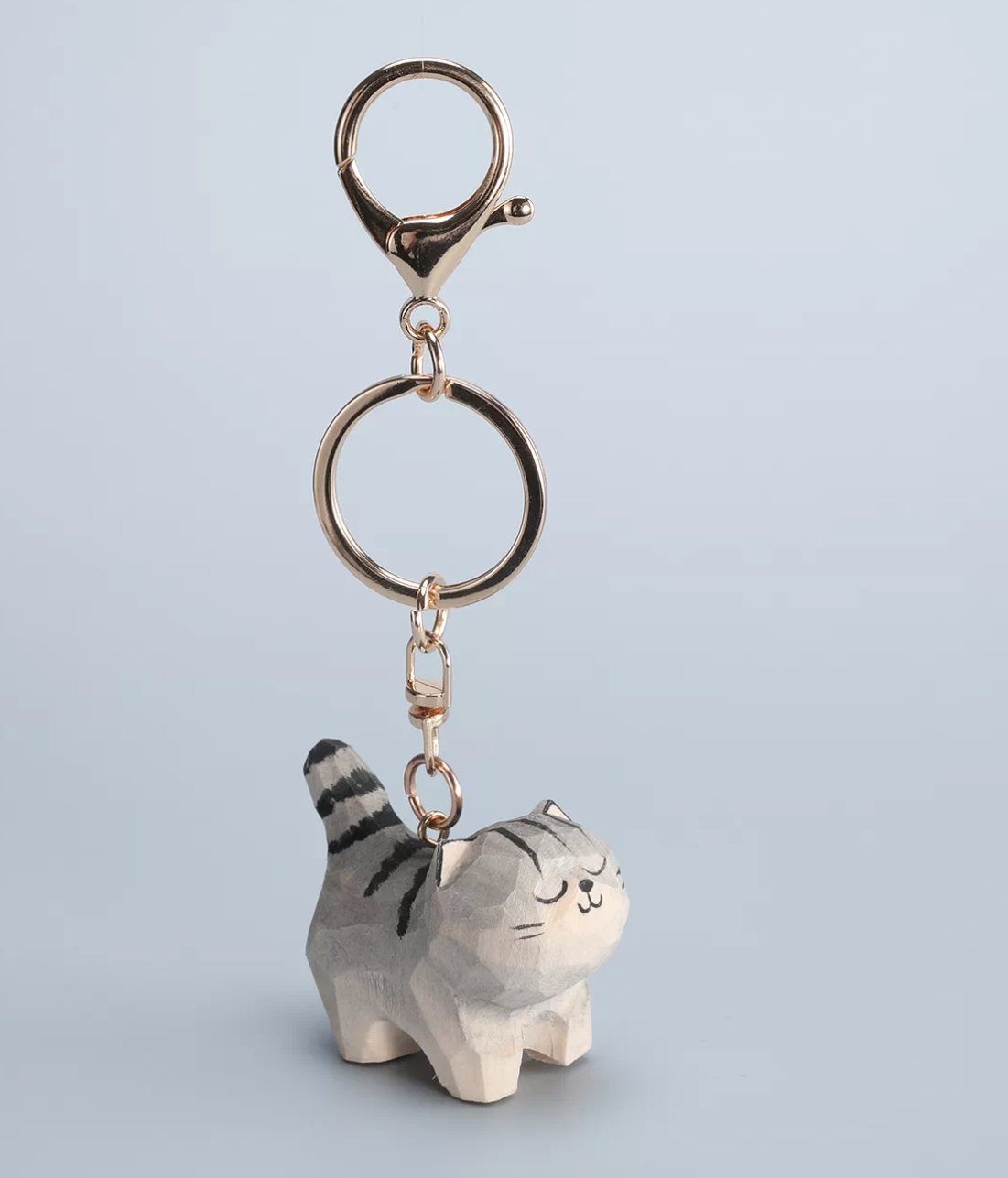 Hand-Carved Wooden Cat Keychain – Gray Tabby