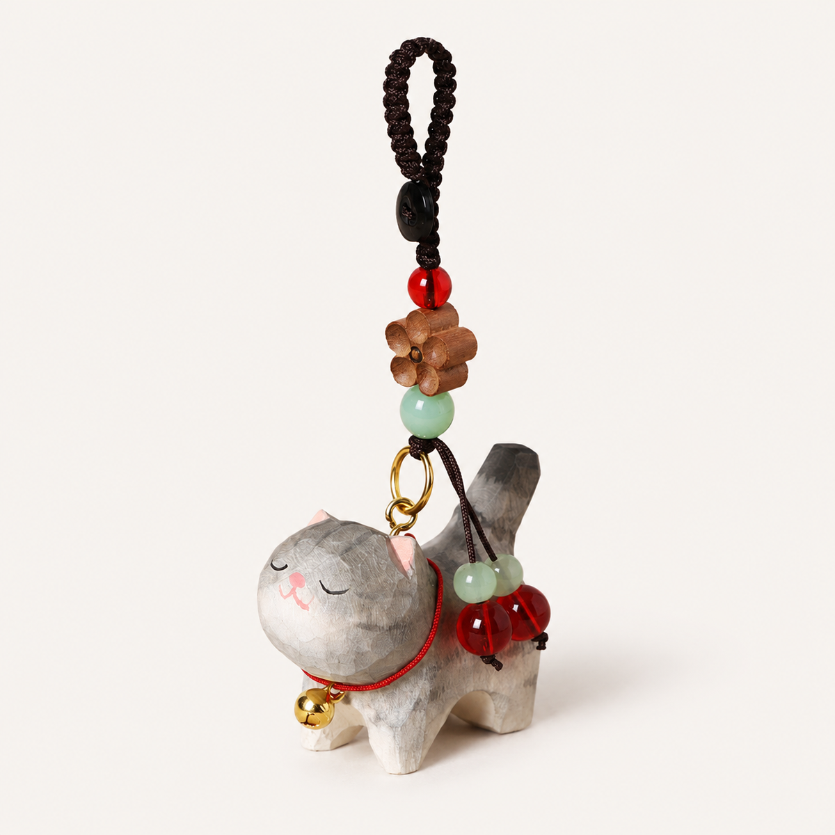 Hand-Carved Wooden Cat Keychain – Gray Tabby